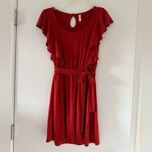 DRESS